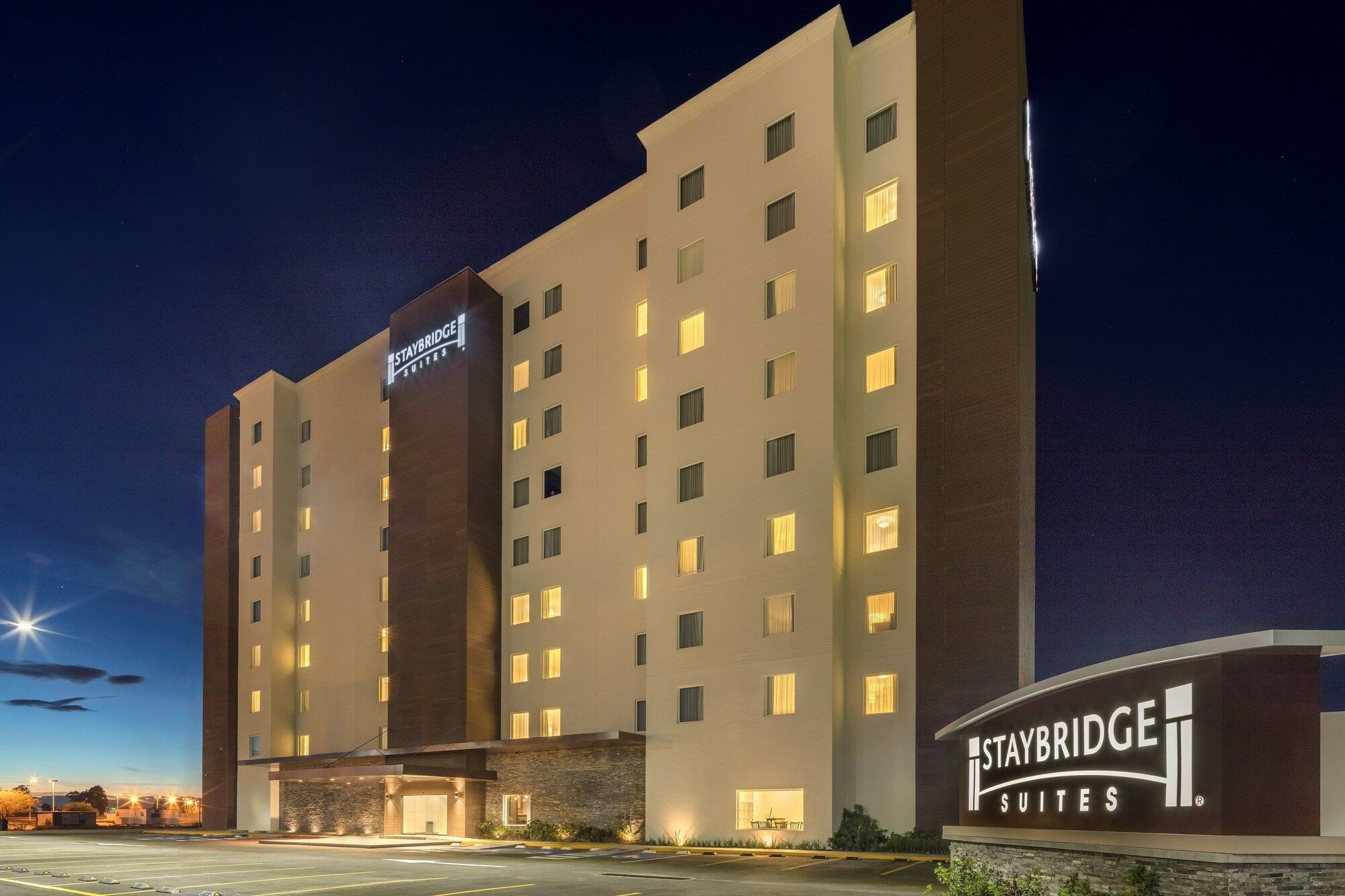 Staybridge Suites - Irapuato, An Ihg Hotel Exterior foto